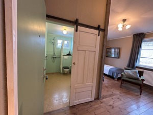 Family room w private facilities room