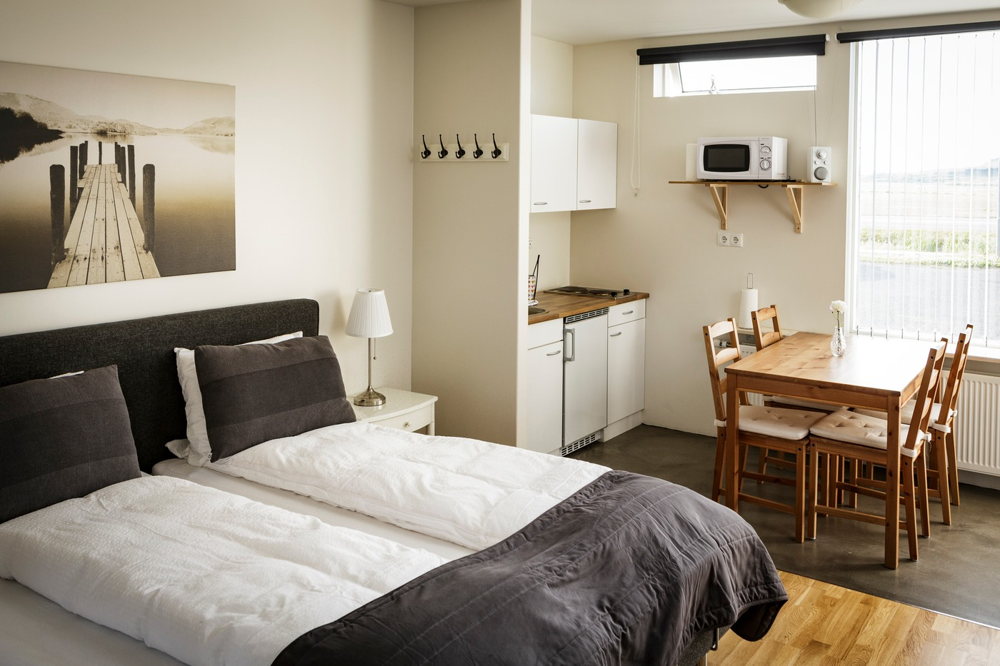 South Central Apartment — main photo