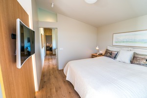 Suite room