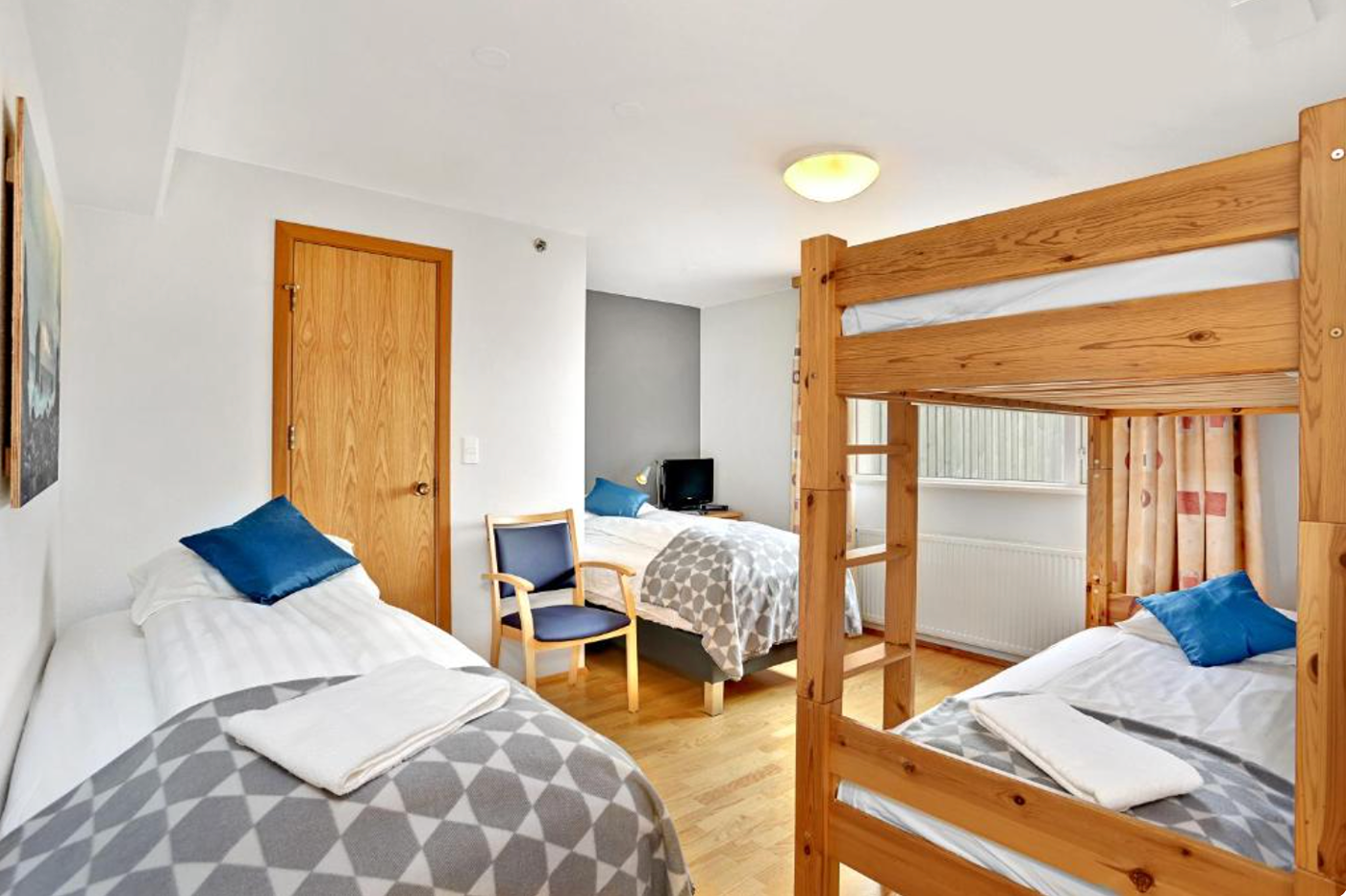 Airport Eldey Hotel — photo