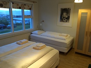 Triple - Shared Bathroom room