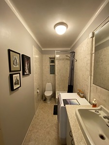 The Bookstore Family Apartment room