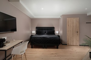 Suite room