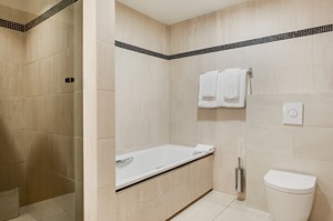 Suite room