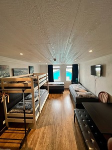 With private bathroom 201 room